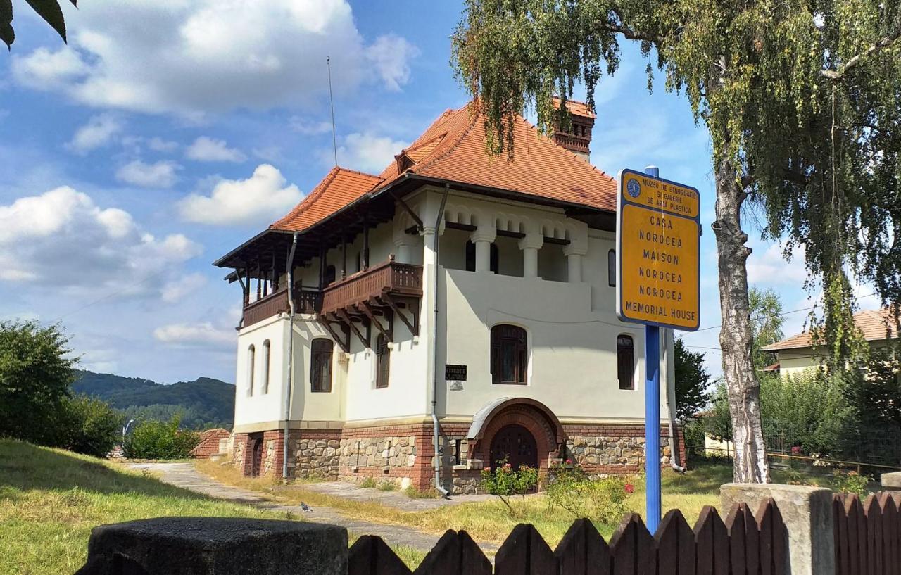 فيلا La Livada Valea Danului المظهر الخارجي الصورة